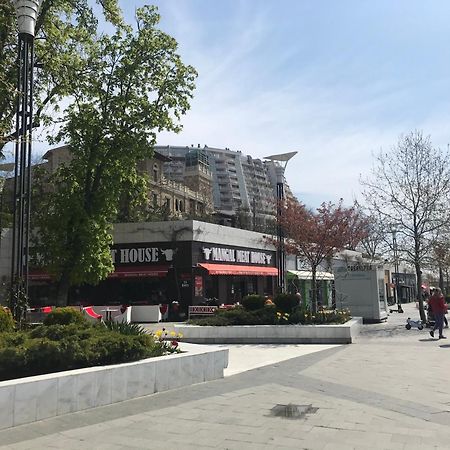 Аркадийский Дворец. Санрайз Apartman Odessza Kültér fotó